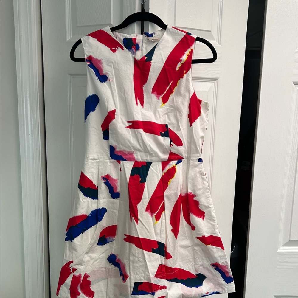 GAP White Sleeveless Dress with Red, Blue & Yellow Brushstroke Print